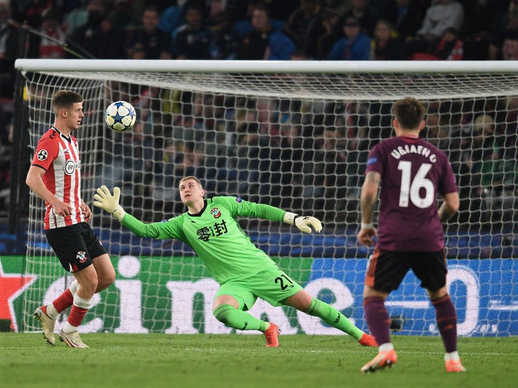 神正在塑造 神正在塑造